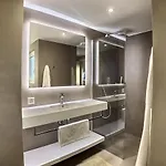 Attica Residences, Lausanne Сен-Сюльпис