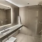 Attica Residences, Lausanne Апарт-отель