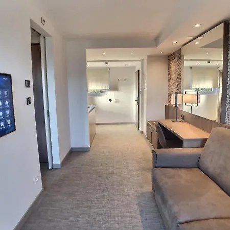 Attica Residences, Lausanne 3*