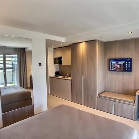 Attica Residences, Lausanne 4*