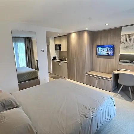 Attica Residences, Lausanne Апарт-отель 4*