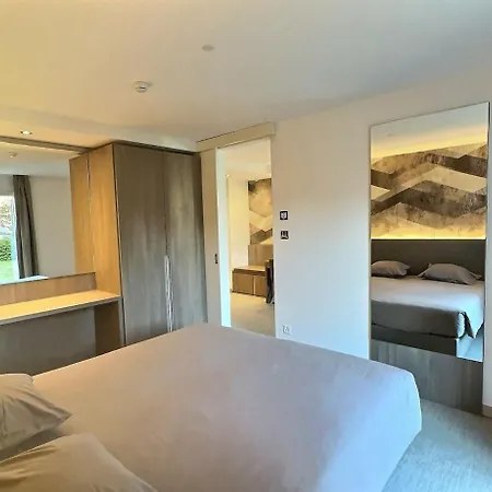 Attica Residences, Lausanne Апарт-отель 4*